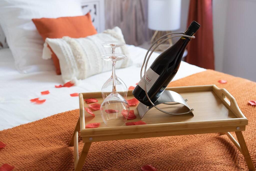 Ode A L'Amour : Studio Intimiste Tolone Esterno foto