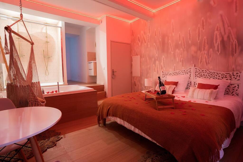 Ode A L'Amour : Studio Intimiste Tolone Esterno foto
